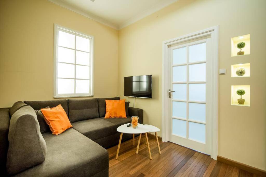 Apartamenty-Mi Happy Warsaw Exterior photo